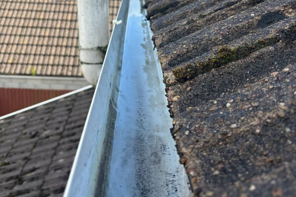 Gutter Clearing