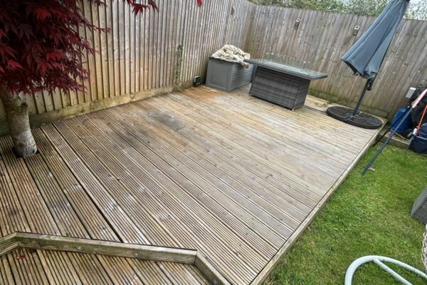 Decking Cleaning